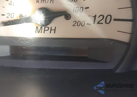 2000 Toyota Echo from USA, damaged, VIN JTDBT123XY0100034